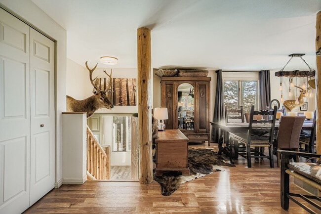 Photo - 13203 S Wamblee Valley Rd House