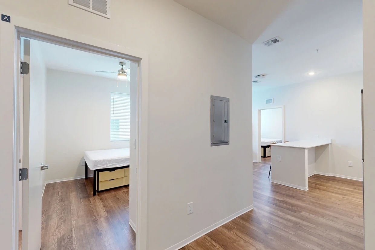 Photo - Student | Nine31 Apartments