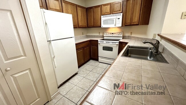 Building Photo - 1 Bedroom, 1 Bath