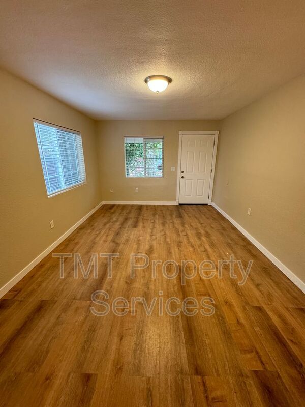 Foto del edificio - 4116 W Nichols Ave