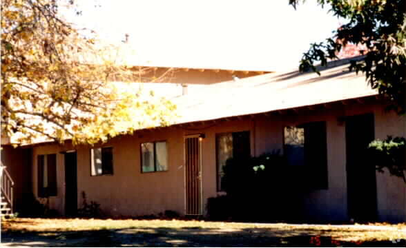 Building Photo - 4582 Canoga St