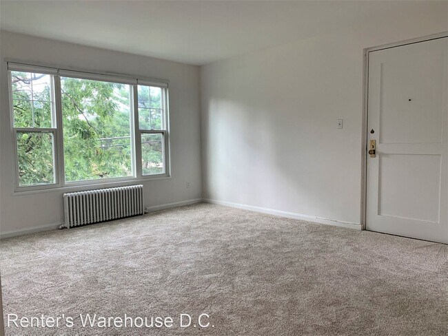 Building Photo - 2 br, 1 bath House - 1402 12th St N #18
