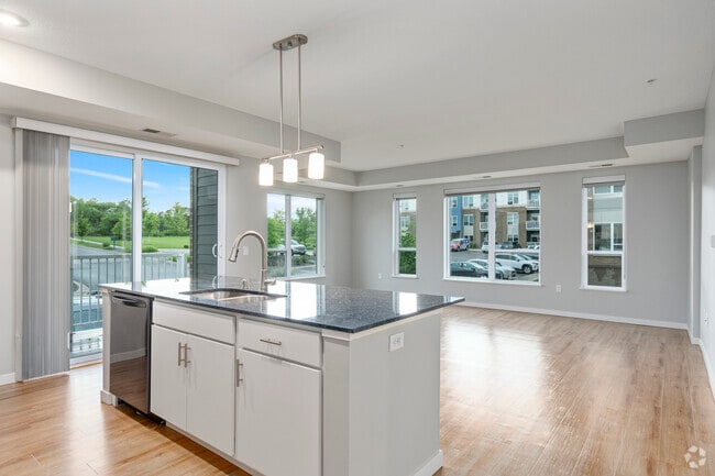 Interior Photo - The Heights of Mendota