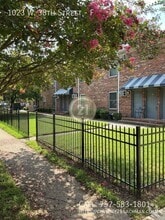 Building Photo - 1023 W 38th St