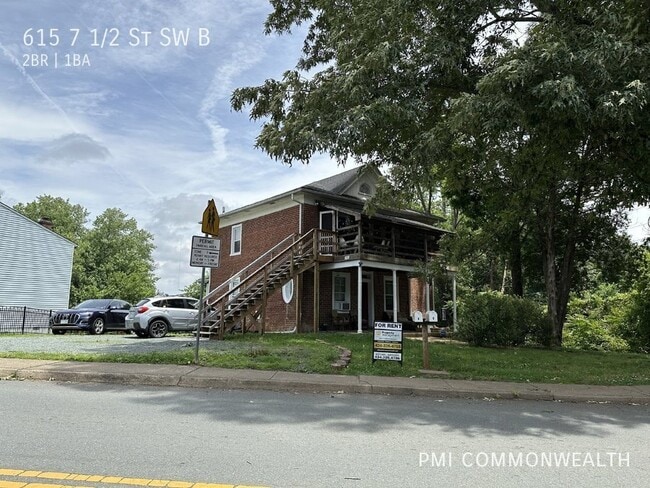 Building Photo - 615-7 1/2 7 1/2 St SW