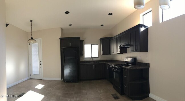 Foto del edificio - 12271 Costa Brava Pl