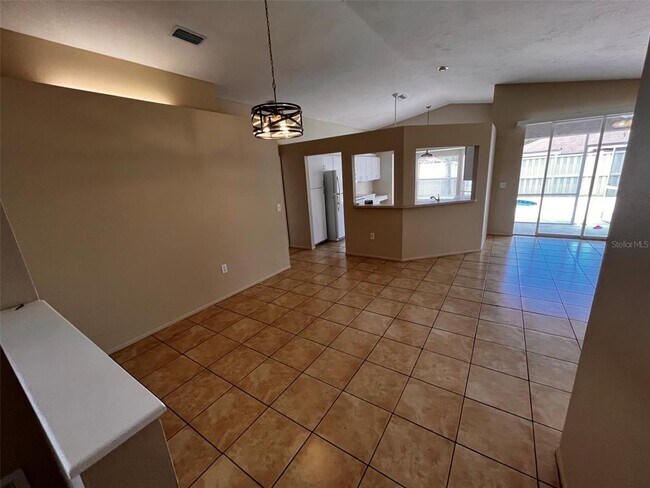 Building Photo - 7241 Mauna Loa Blvd