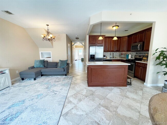 Foto del edificio - 2-45 Beach Breeze Ln