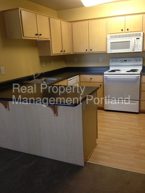 Foto del edificio - 9837 NE Irving St