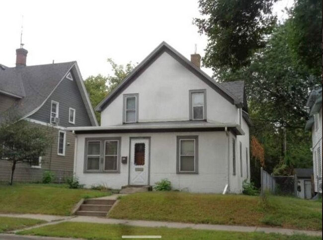 Main house - 1202 Buchanan St NE
