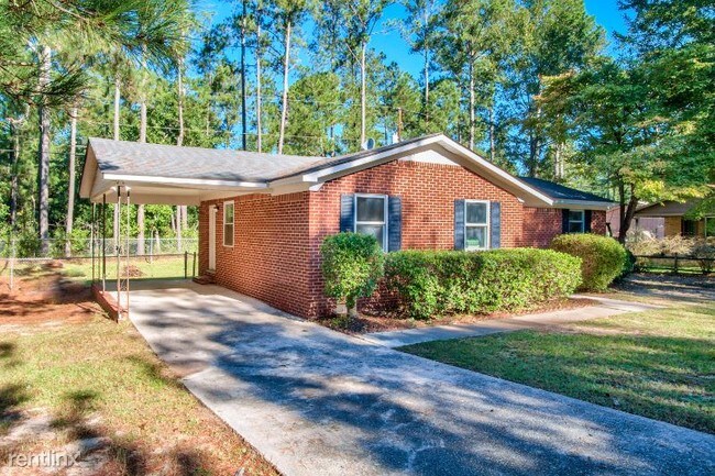 Building Photo - 3 br, 1 bath House - 6833 Formosa Dr.