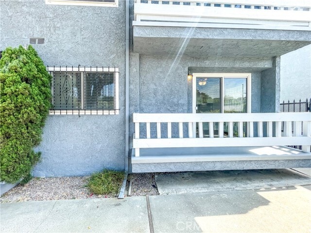 Building Photo - 6655 W 86th Pl