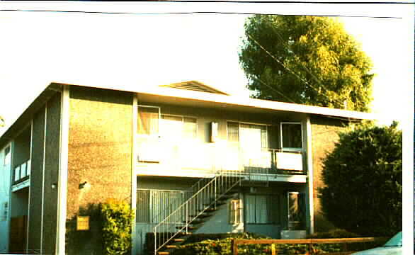 Building Photo - 1525 Gordon St