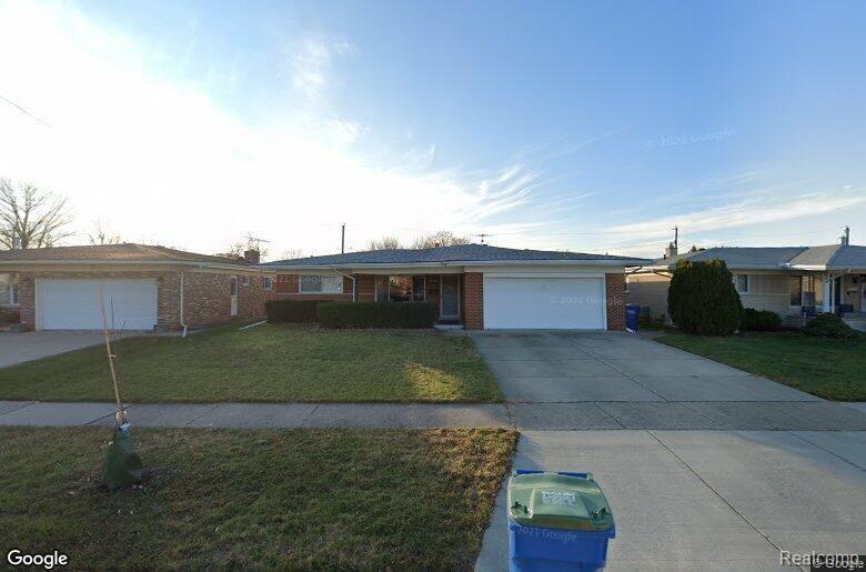 Primary Photo - 29123 Desmond Dr