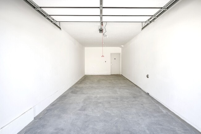 Garage - Arno at Coventry