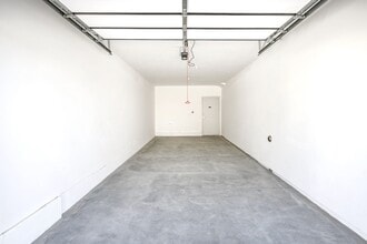 Garage - Arno at Coventry