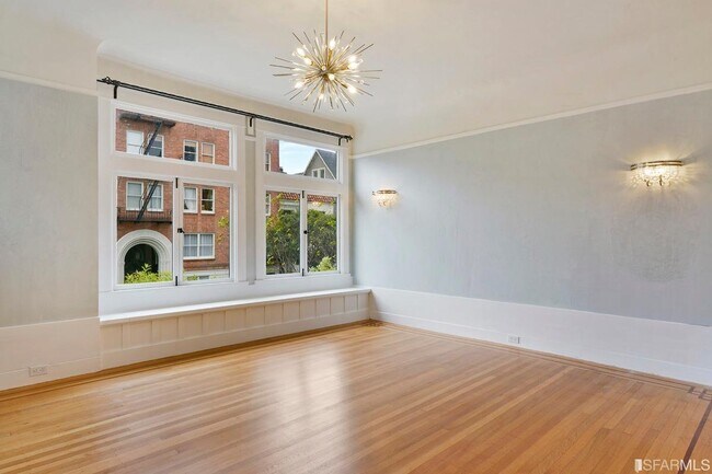 Foto del edificio - 3300 Clay St