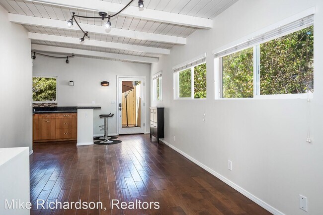 Building Photo - 3 br, 2 bath House - 1210 Olive St