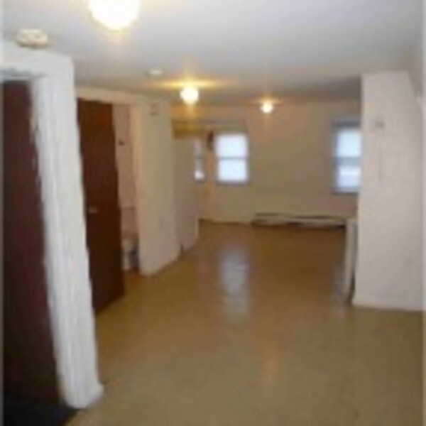 Building Photo - 213 N Rodney St