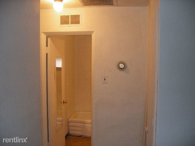 Foto del edificio - 2 br, 1 bath House - 10069 Earl Drive