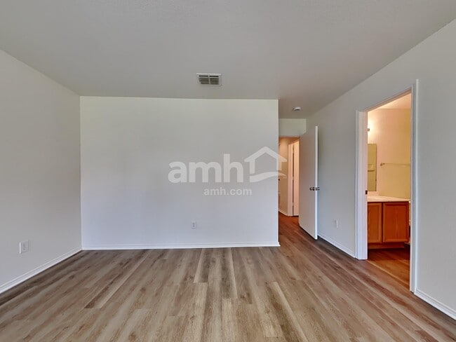 Building Photo - 673 Rosario Ln