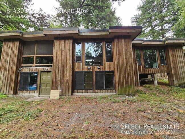 Photo du bâtiment - 43059 Old Orchard Rd