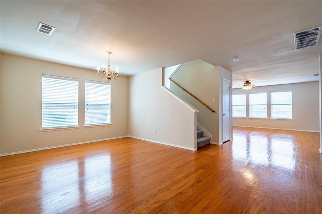 Building Photo - 4420 Ravensbrook Ct