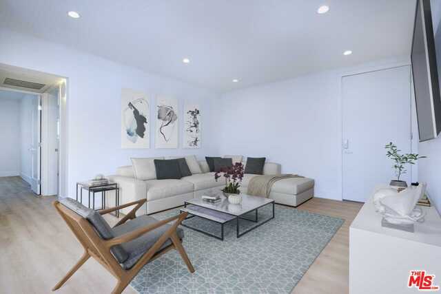 Building Photo - 834 4th St