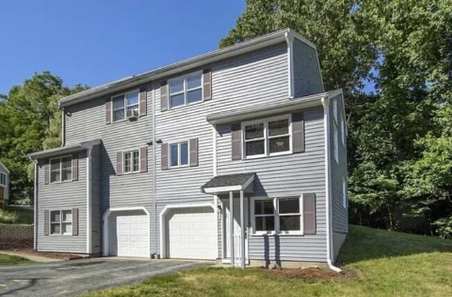 Building Photo - 35 B Gates Rd