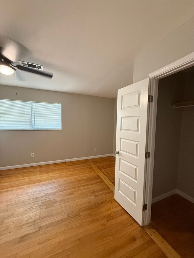 Foto del edificio - 1507 O'Neal Dr