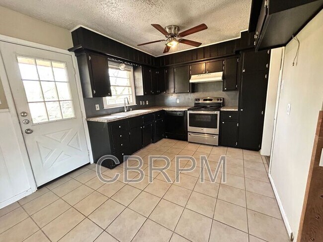 Foto del edificio - 4910 9th St