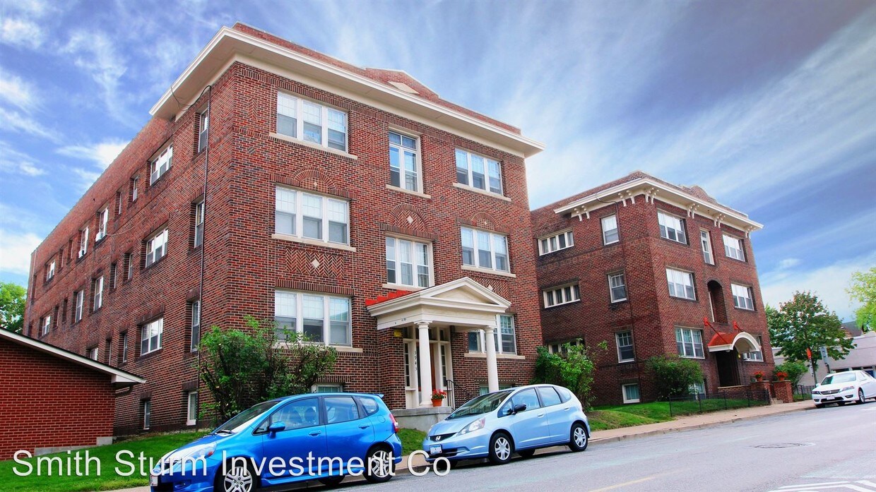 Primary Photo - 3943 Bryant Ave S