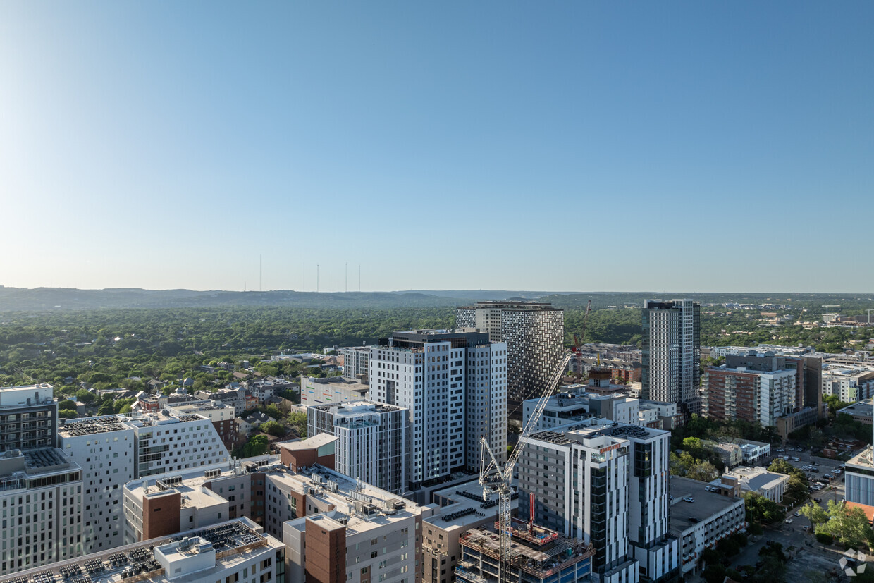 Building Photo - Rise at West Campus