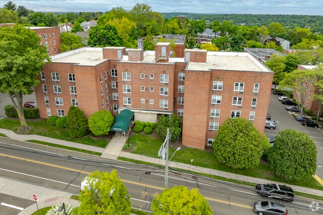 Sheffield Ridge Condominiums