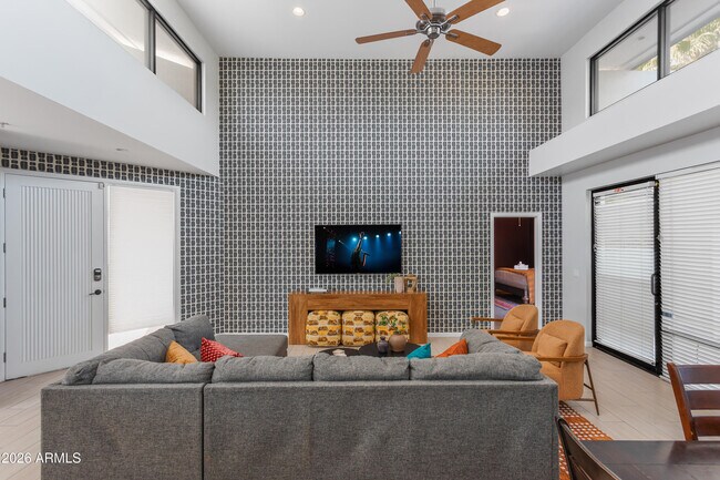 Foto del edificio - 4021 N 75th St