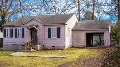 Building Photo - 912 Lindsey Dr