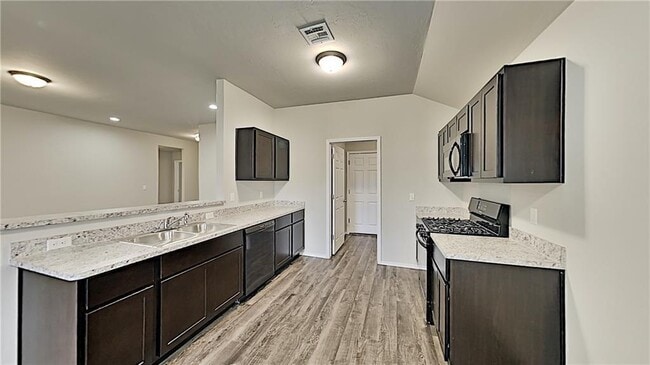 Foto del edificio - 1925 Timber Dale Dr