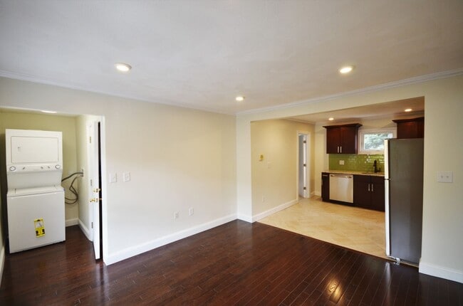 Foto del edificio - 130 Bro