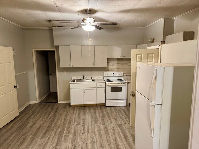 Foto del edificio - 914 8th Ave S