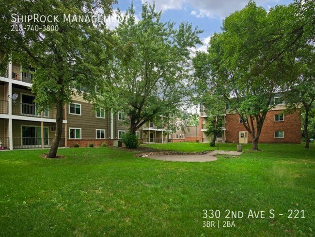 Foto del edificio - Waite Park Crossing- 330 - 221