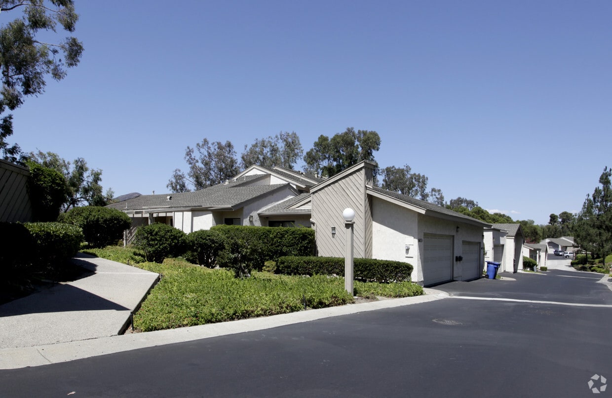 5617 Lake Murray Blvd, La Mesa, CA 91942 Apartments in La Mesa, CA