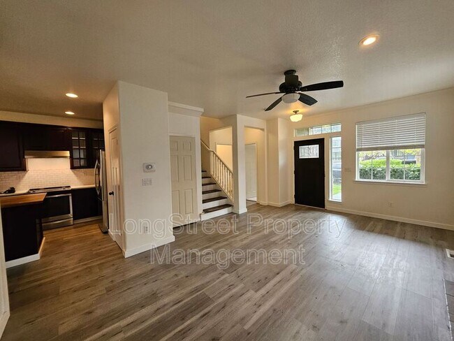 Foto del edificio - 4616 SE Lone Oak St