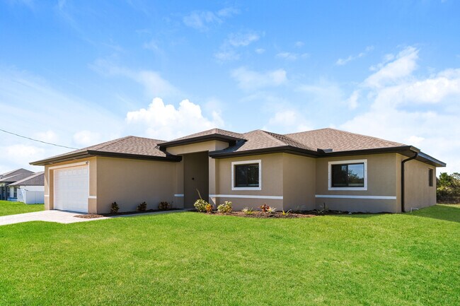 Foto del edificio - 4629 Gene Ave N, Lehigh Acres, FL