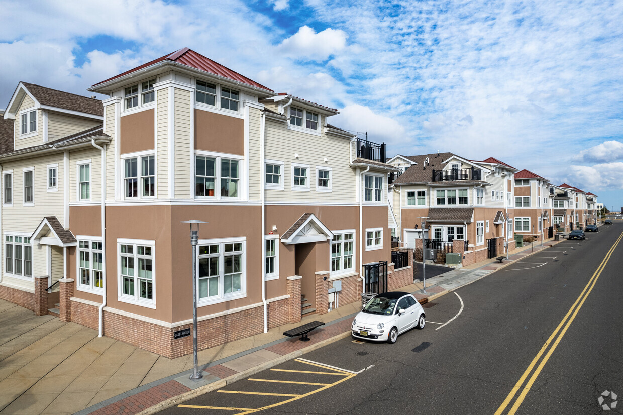 Primary Photo - Wesley Grove