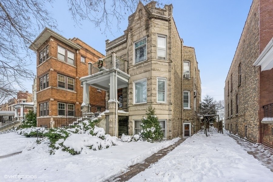 Primary Photo - 1130 S Oak Park Ave