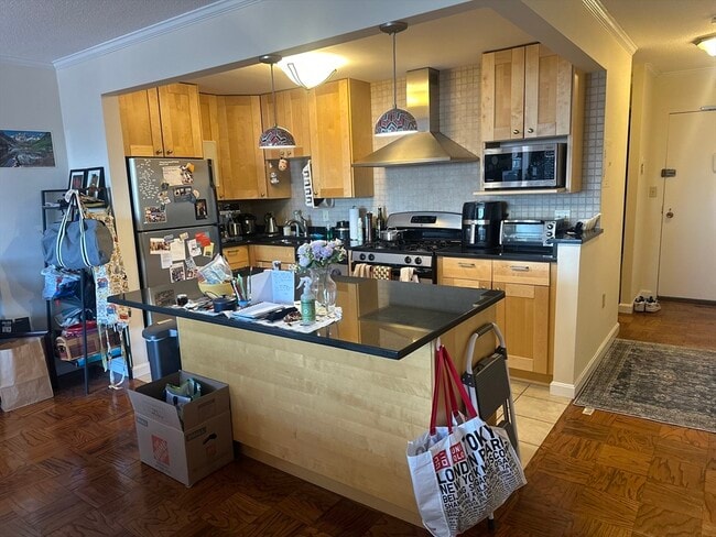 Foto del edificio - 9 Hawthorne Pl