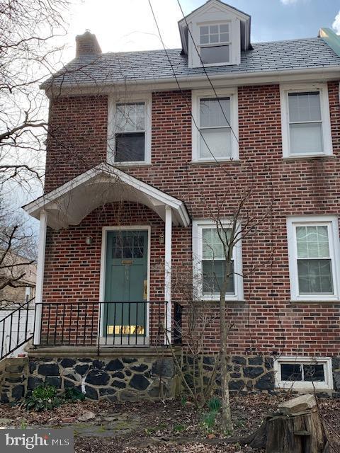 Building Photo - 904 McCabe Ave