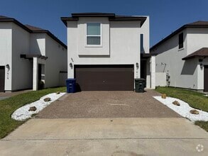 Building Photo - 7917 Elka Lp
