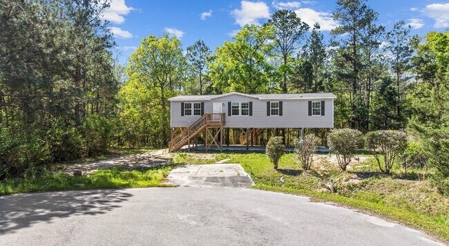 Foto del edificio - 8376 Huntington Ct