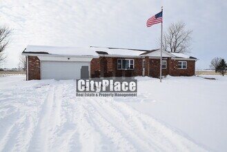 Building Photo - 9283 N 100 W